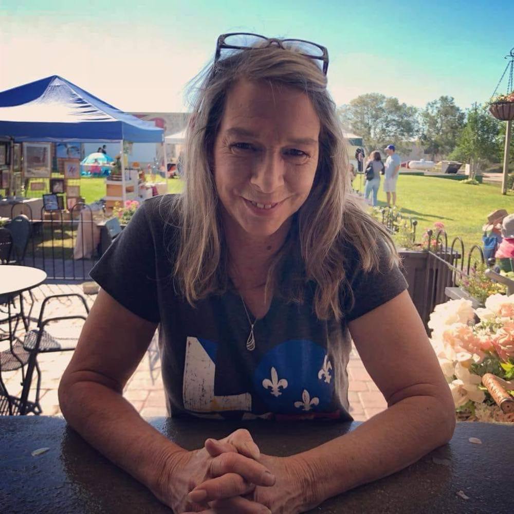 Meet your Posher, Danielle